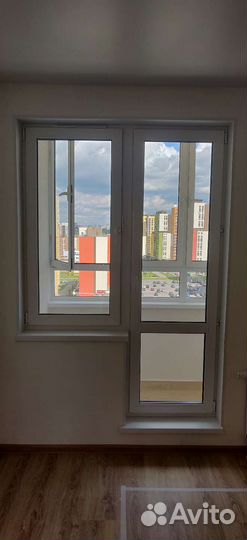 Балконный блок с дверью