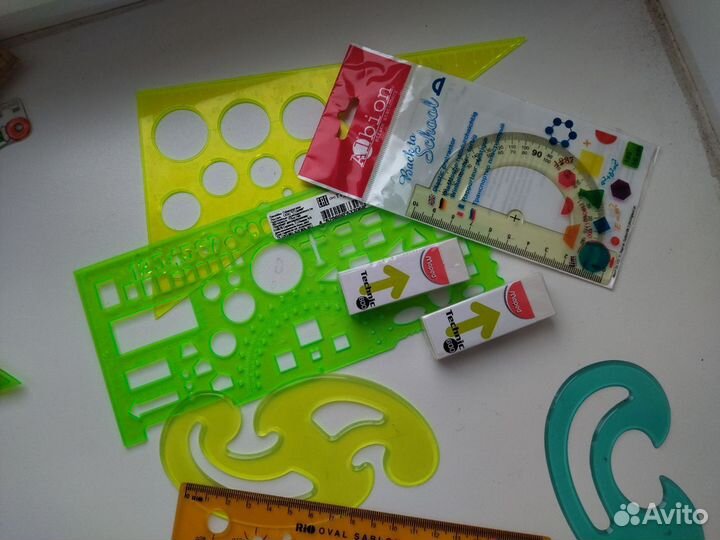 Чертежные инструменты, набор лекал одним лотом