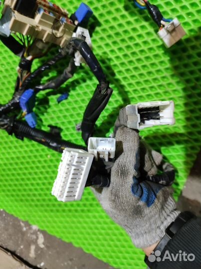 Проводка торпеды Nissan Note E11