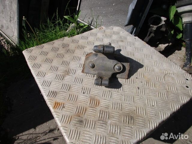 Кронштейн крепления передней рессоры Scania P,G,R