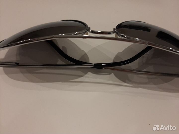 Солнцезащитные очки авиатор