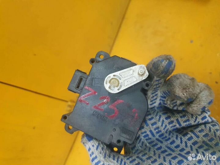 Моторчик заслонок печки mitsubishi colt z25a z23a