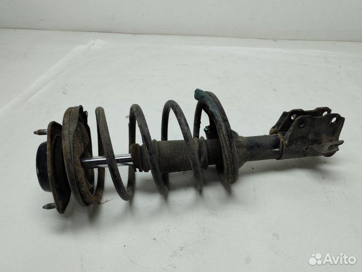 Амортизатор подвески передний правый Mitsubishi