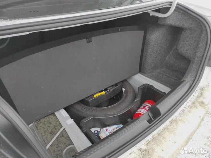 Фальшпол в багажник Фольцваген Поло 2010-20 седан