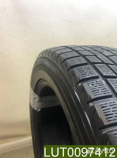 Yokohama Ice Guard IG30 215/55 R17 94Q