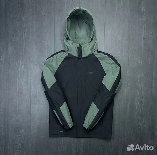 Куртка Nike