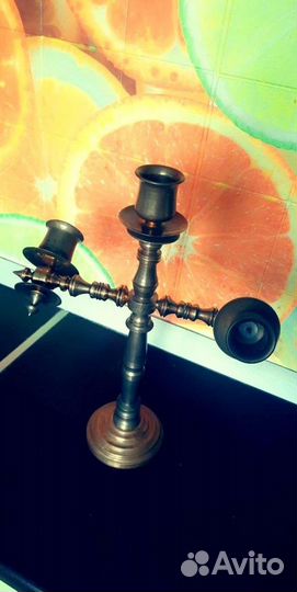 Старинный подсвечник