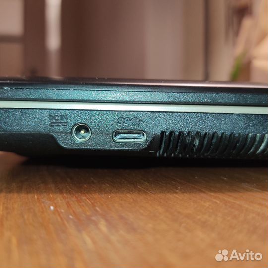 Ноутбук asus