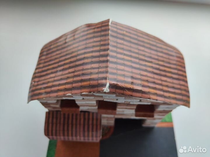 Домик игрушечный (модель)