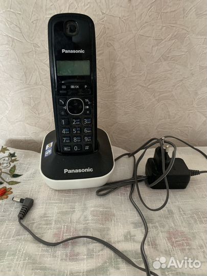 Стационарный телефон panasonic