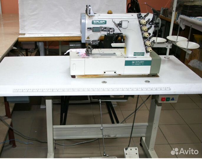 Швейная машина siruba