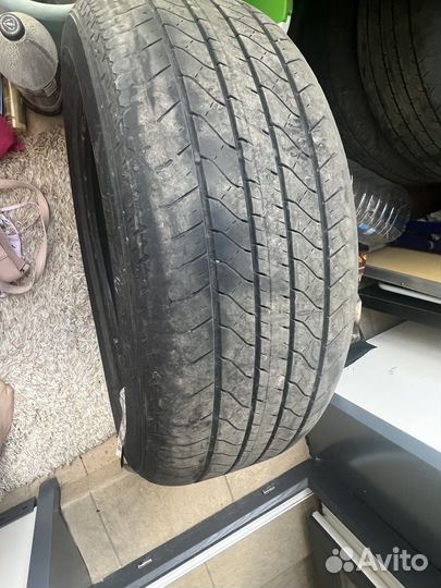 Dunlop SP Sport 270 215/55 R17