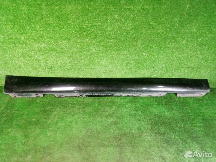 Накладка на порог наружная правая Bmw 3 E90 / E91