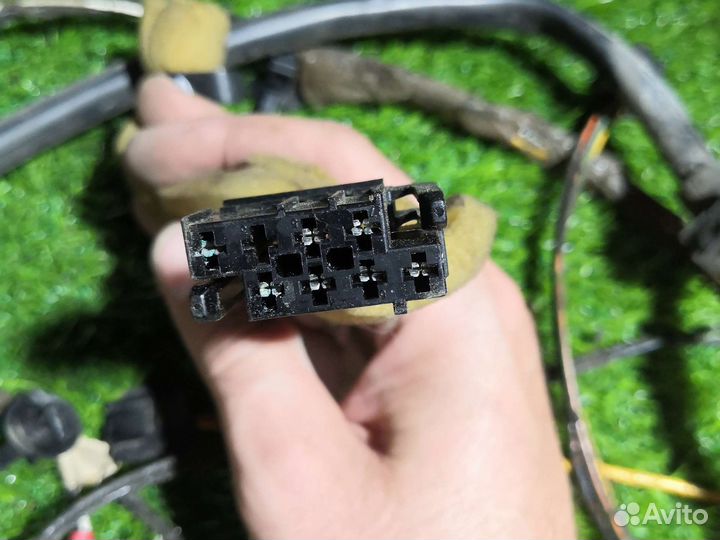 Проводка крышки багажника Volvo 850 универсал