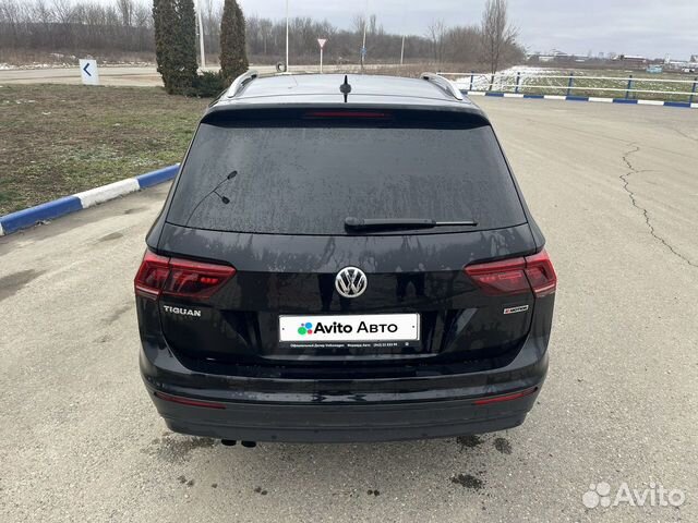 Volkswagen Tiguan 1.4 AMT, 2018, 63 000 км объявление продам