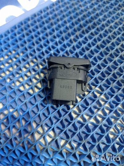 Кнопка стеклоподъемника Ford Focus 2 универсал