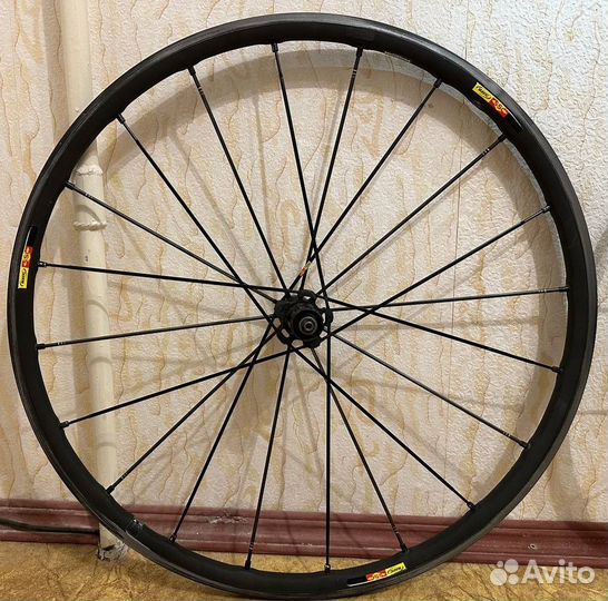 Шоссейные колеса Mavic R-SYS SLR