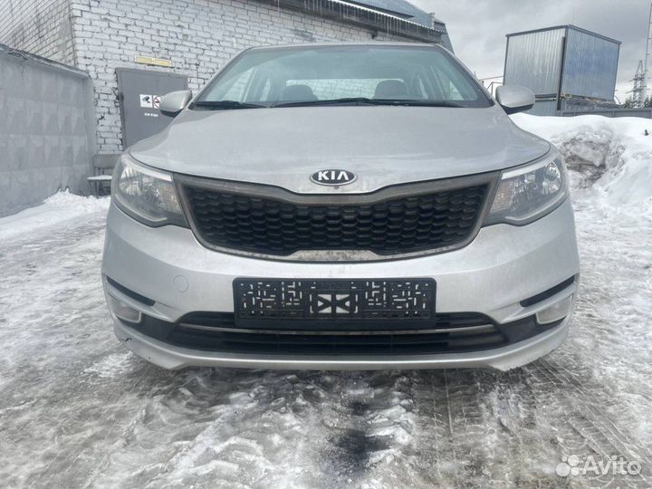 Автомобиль на запчасти Kia Rio седан 1.6 AT
