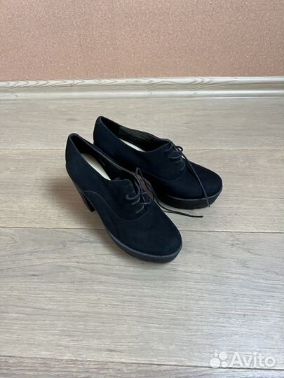Замшевые ботильоны как новые, 39 р