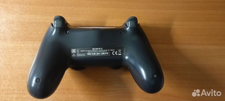 Sony dualshock 4 v2 оригинал