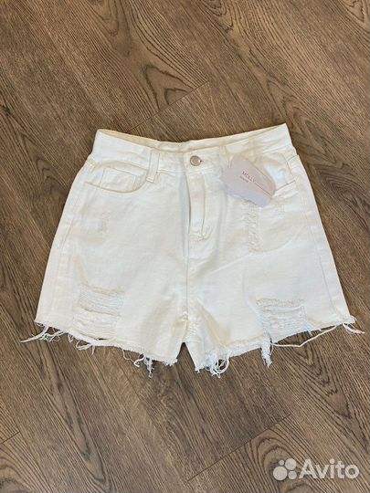 Шорты новые