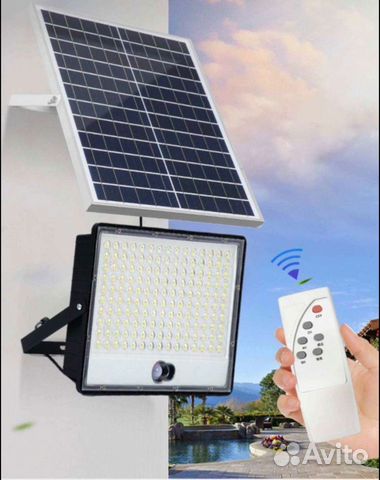 Прожектор 100 Ват на солнечной батареи с датчиком объявление продам