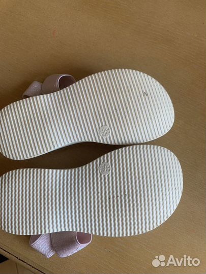 Сандалии для девочки 32 размер