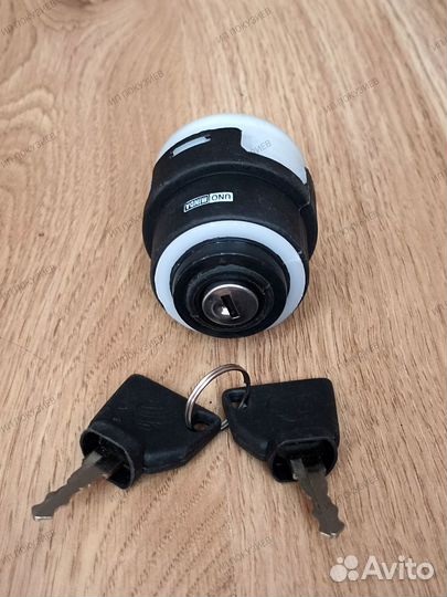 Замок зажигания 701/80184 JCB