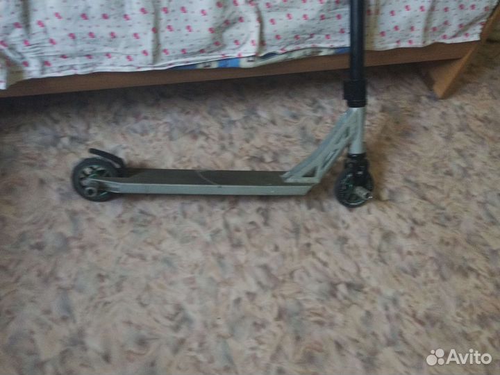 Трюковой самокат