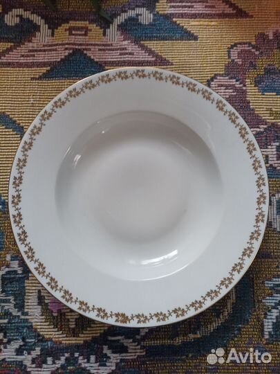 Тарелка 23.5 см, суповая