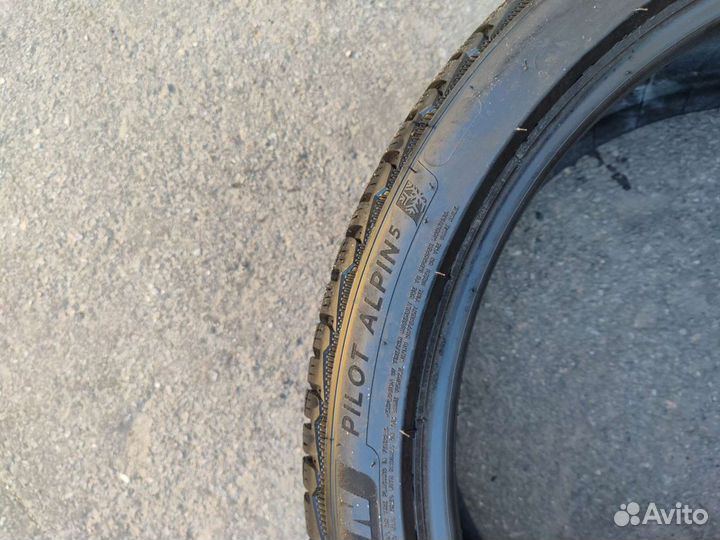 Michelin Pilot Alpin 5 275/35 R21 103V