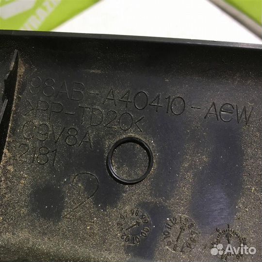 Накладка двери багажника Форд Фокус 1