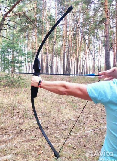 Спортивный лук для стрельбы