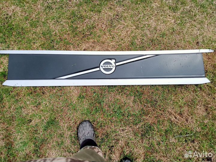 Накладка капота