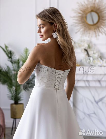 Белое платье миди (новое) свадебное