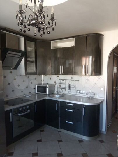 2-к. квартира, 64,4 м², 13/17 эт.