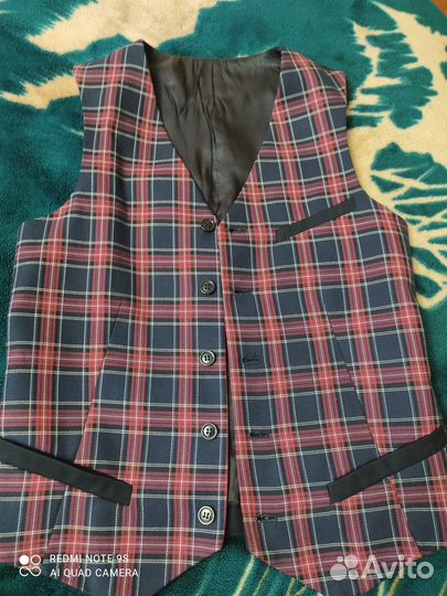 Жилетки школьные SkyLake Виктор шф-1383 + галстуки