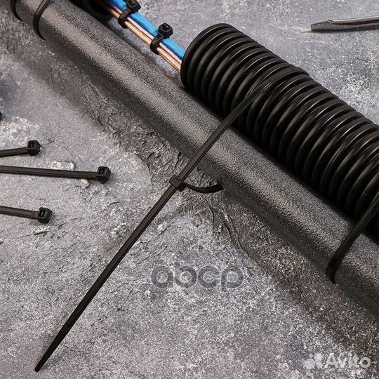 Хомут-стяжкa нейлоновая с тройным замком 400x4