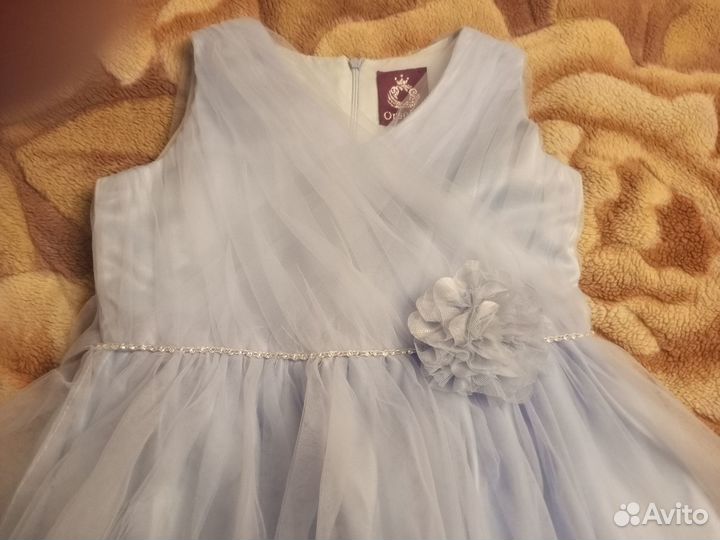 Платье праздничное