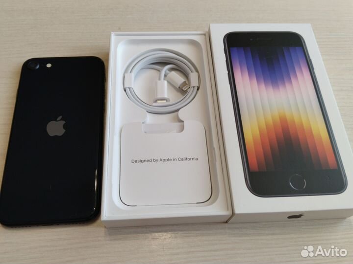 iPhone SE (2022), 128 ГБ