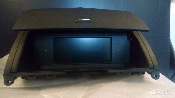 Дисплей мерседес+головное устройство мерседес С200