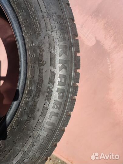 Nokian Tyres Hakkapeliitta SUV 225/65 R17 106T