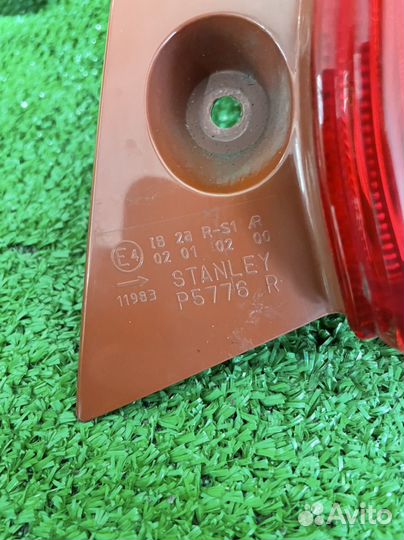 Стоп-сигнал правый mazda demio DE3FS