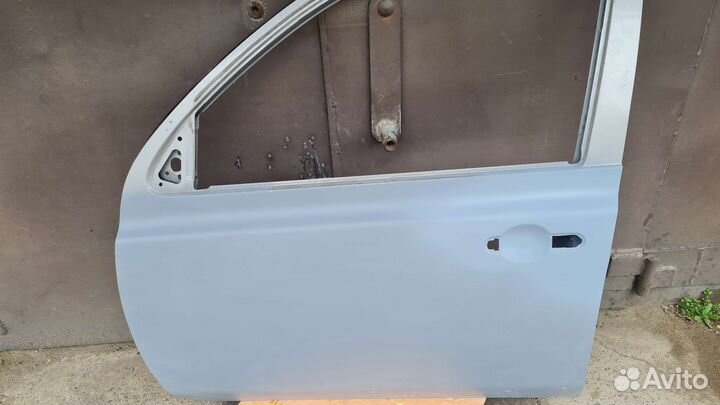 Передняя дверь ниссан марч