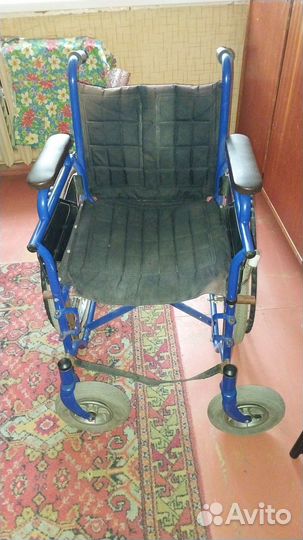 Кресло коляска для инвалидов