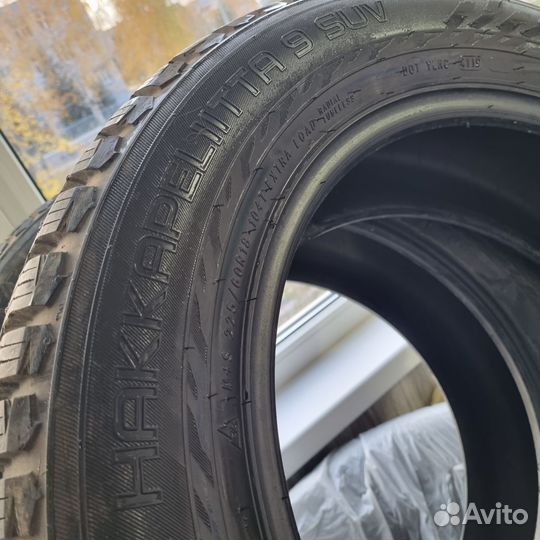 Nokian Tyres Hakkapeliitta 9 SUV 225/60 R18
