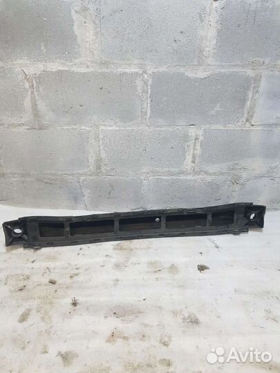 Усилитель бампера передний volvo c30