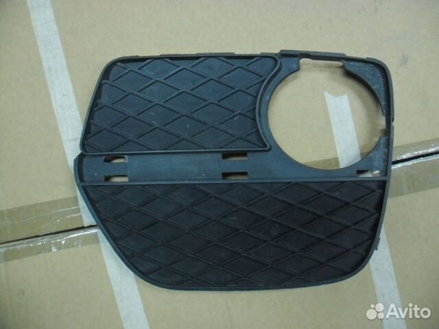 BMW X6 (E71) Облицовка левой туманки 2007-2014 год