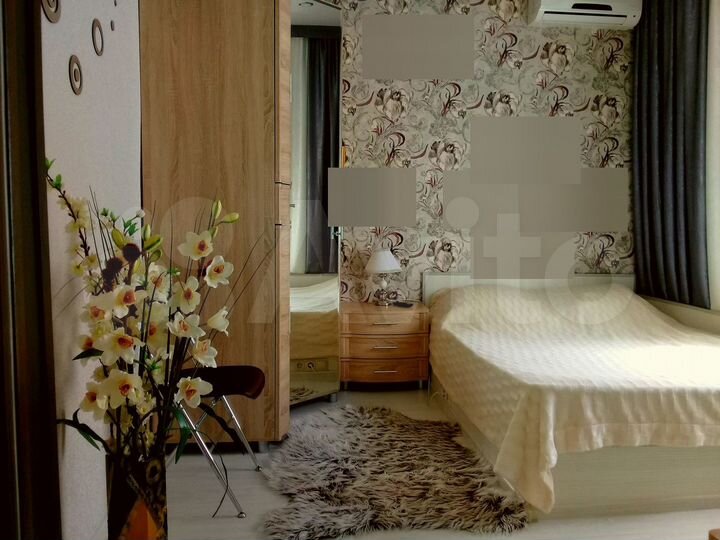 Комната 17 м² в 5-к., 1/2 эт.