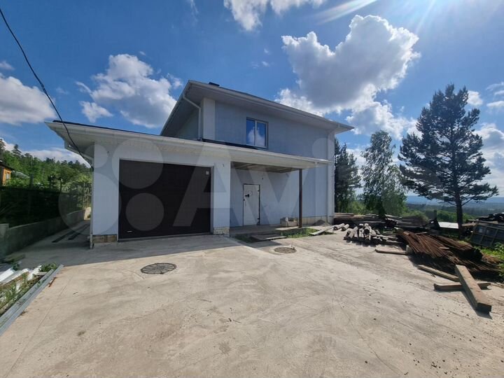 Дом 170 м² на участке 9 сот.